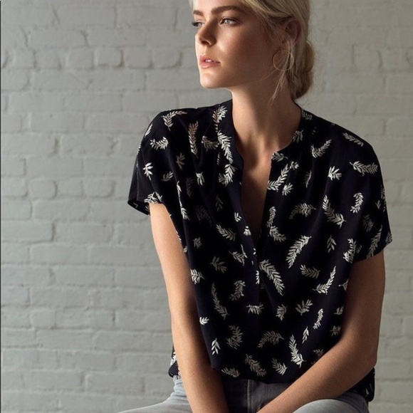 Amour Vert Tops - Amour Vert Silk Renata Blouse in fern print